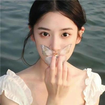 谢他曾误芳华